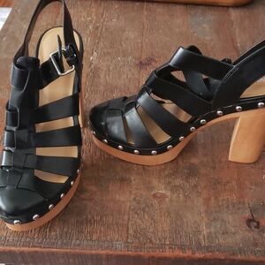 Nine West 4" Platform Heels